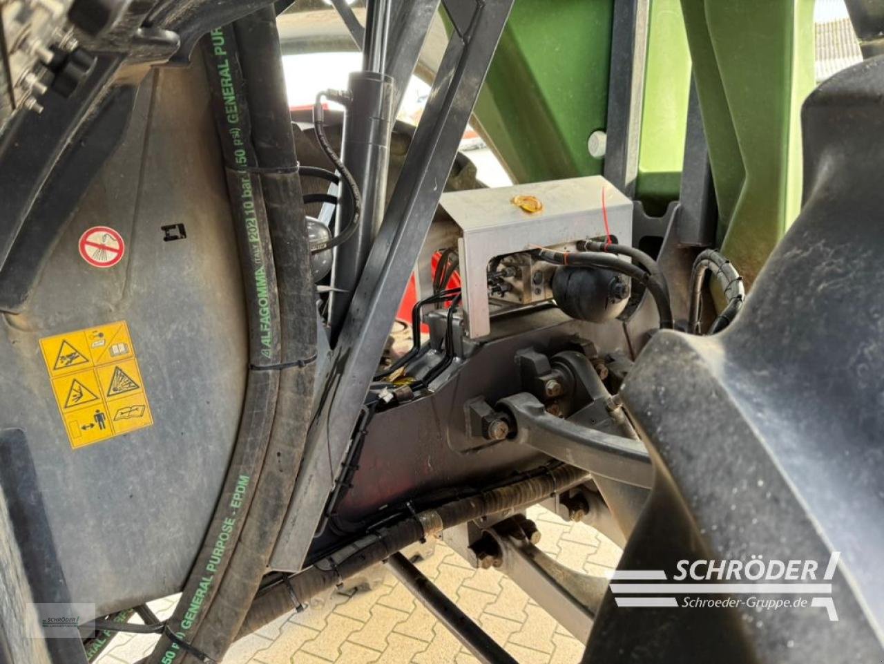 Anhängespritze of the type Fendt ROGATOR 366, Gebrauchtmaschine in Twistringen (Picture 16)