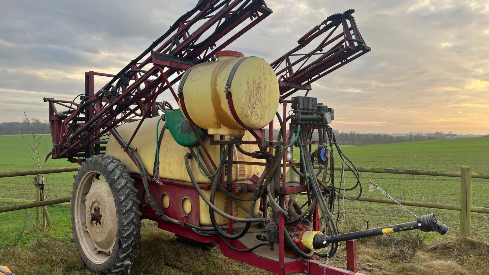 Anhängespritze от тип Hardi 16 meter, Gebrauchtmaschine в Ringsted (Снимка 1)