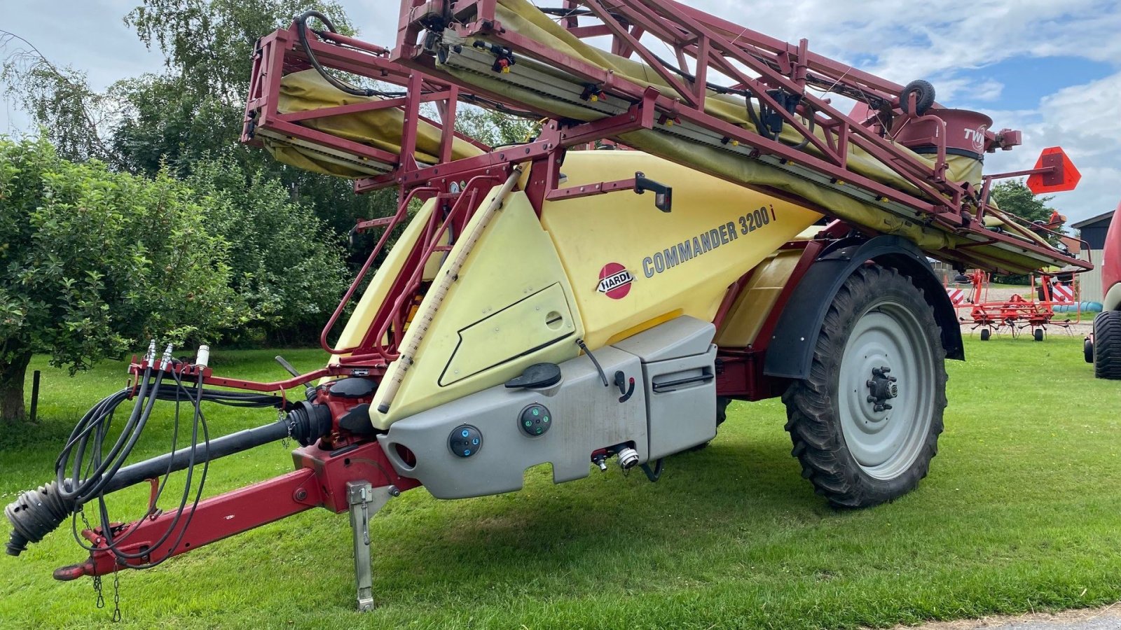 Anhängespritze a típus Hardi 24m Commander 3200 i Twin, Gebrauchtmaschine ekkor: Ringe (Kép 4)