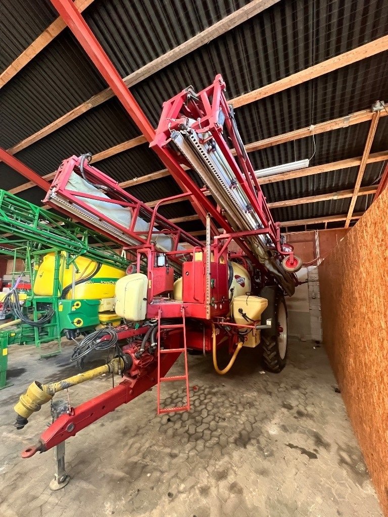Anhängespritze typu Hardi Commander 2800 Twin Force, Gebrauchtmaschine w Mern (Zdjęcie 9)