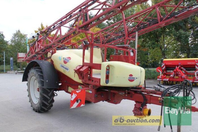 Anhängespritze du type Hardi COMMANDER 3200, Gebrauchtmaschine en Straubing (Photo 4)