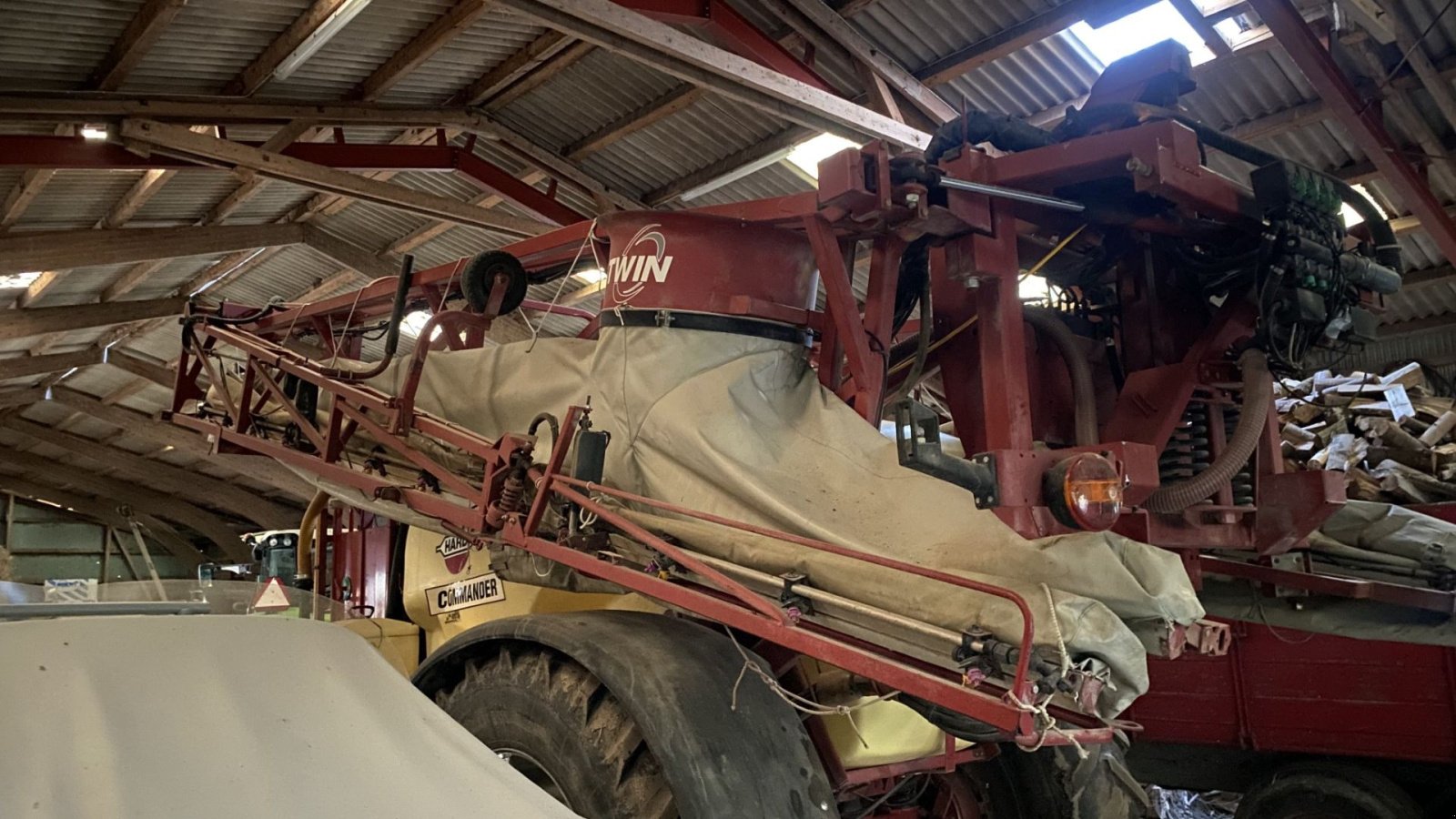 Anhängespritze del tipo Hardi Commander 4200 med luft. Sprøjten er synes i 2025., Gebrauchtmaschine In øster ulslev (Immagine 4)