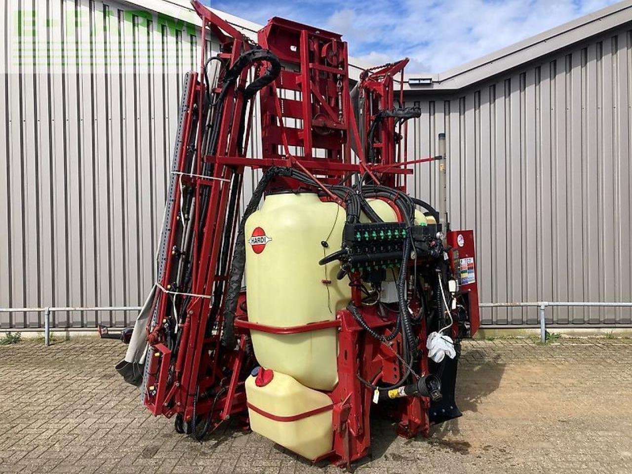 Anhängespritze van het type Hardi master plus 18m twin stream, Gebrauchtmaschine in gg VEGHEL (Foto 1)