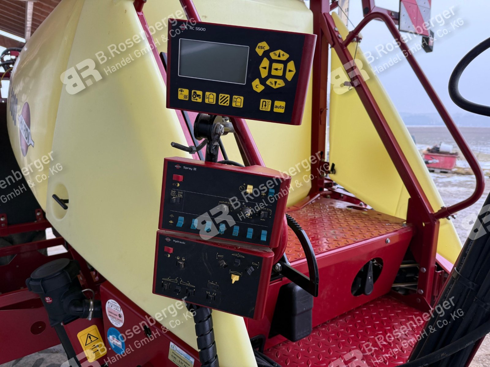 Anhängespritze от тип Hardi Navigator 3000 Anhängespritze / BJ2020 / 21m, Gebrauchtmaschine в Niederbergkirchen (Снимка 15)