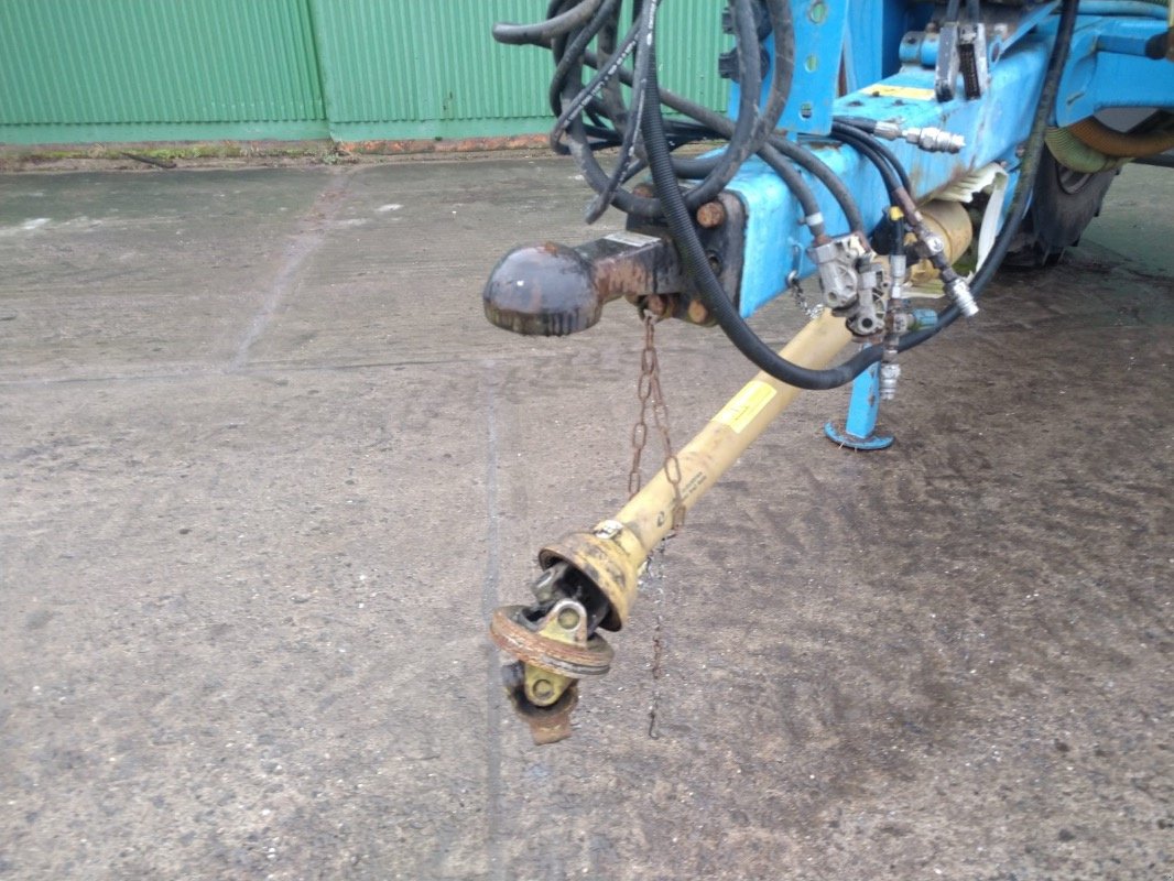 Anhängespritze des Typs Inuma IAS 4024 Evolution, Gebrauchtmaschine in Liebenwalde (Bild 2)