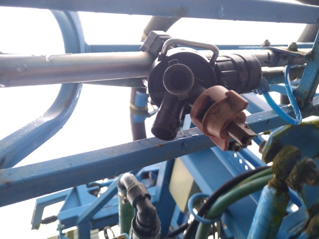 Anhängespritze des Typs Inuma IAS 4024 Evolution, Gebrauchtmaschine in Liebenwalde (Bild 8)