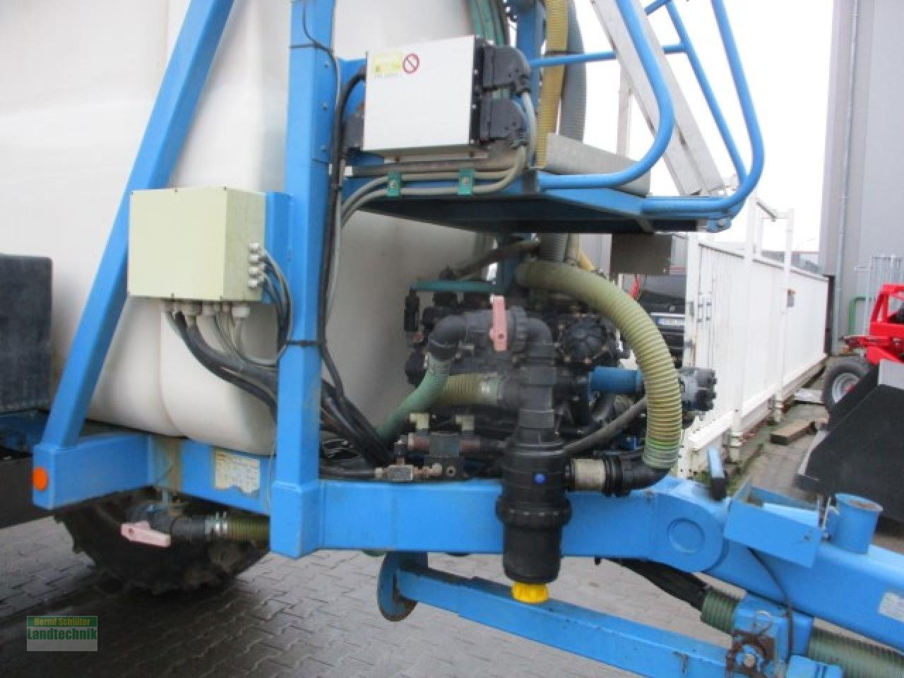 Anhängespritze des Typs Inuma IAS5024, Gebrauchtmaschine in Büren (Bild 10)
