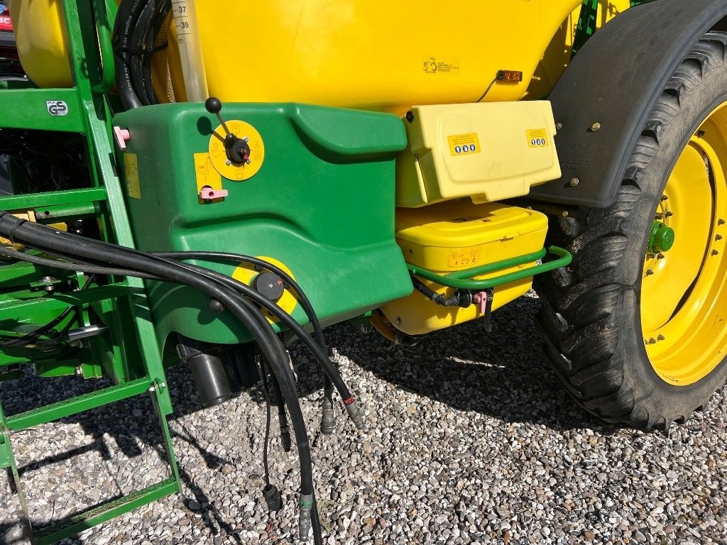 Anhängespritze typu John Deere 740 i, Gebrauchtmaschine w Mern (Zdjęcie 10)
