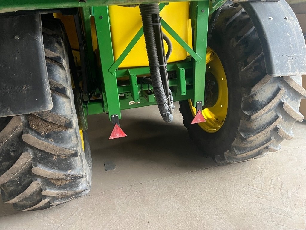 Anhängespritze typu John Deere 740 i, Gebrauchtmaschine w Mern (Zdjęcie 14)