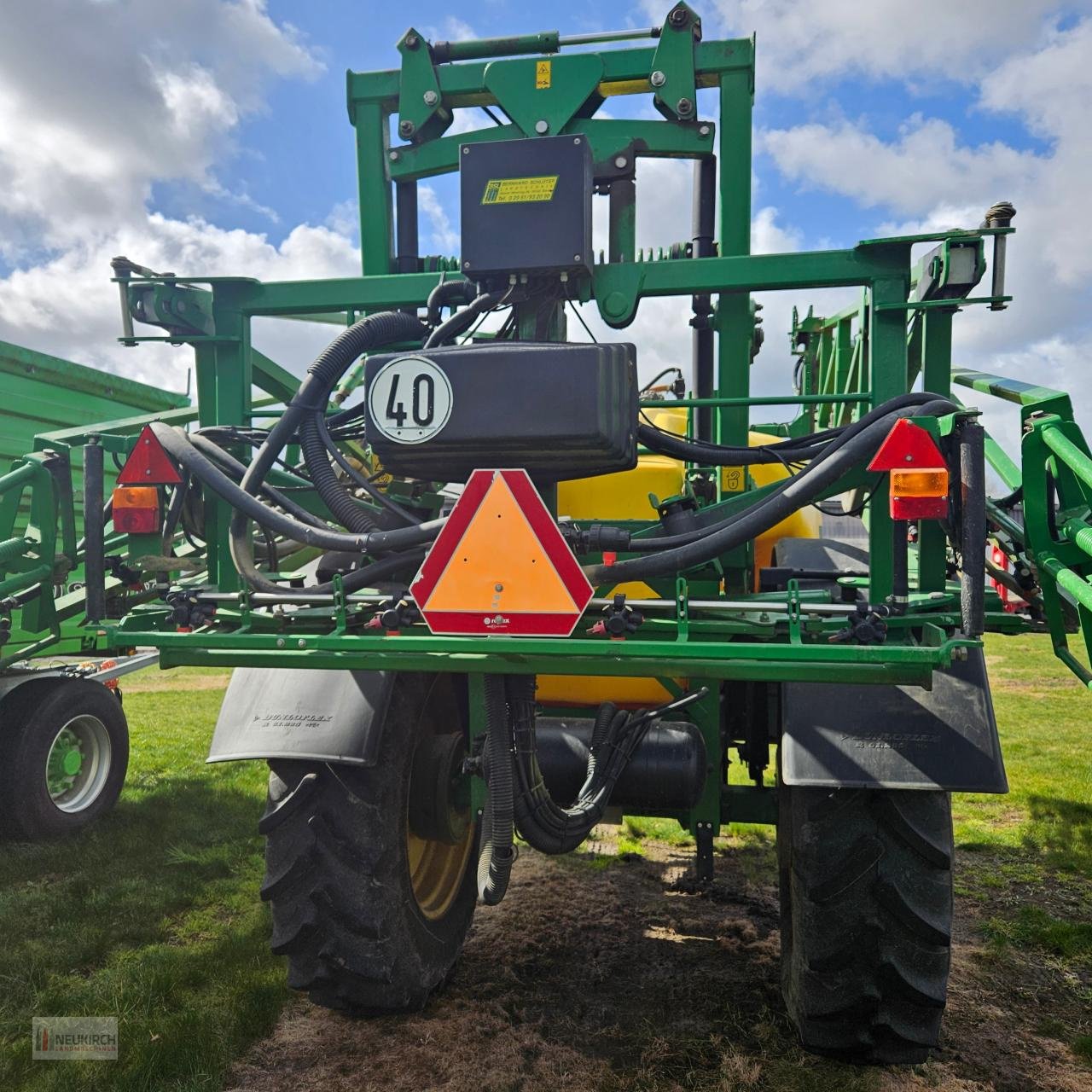 Anhängespritze типа John Deere 740 i, Gebrauchtmaschine в Delbrück-Westenholz (Фотография 3)