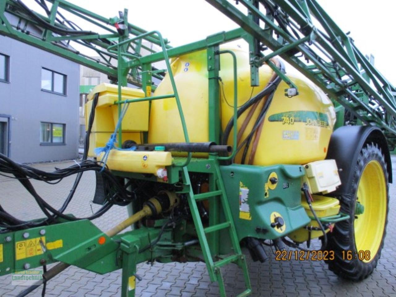 Anhängespritze des Typs John Deere 740, Gebrauchtmaschine in Büren (Bild 8)