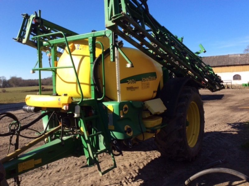 Anhängespritze des Typs John Deere 740i, Gebrauchtmaschine in Søllested (Bild 1)