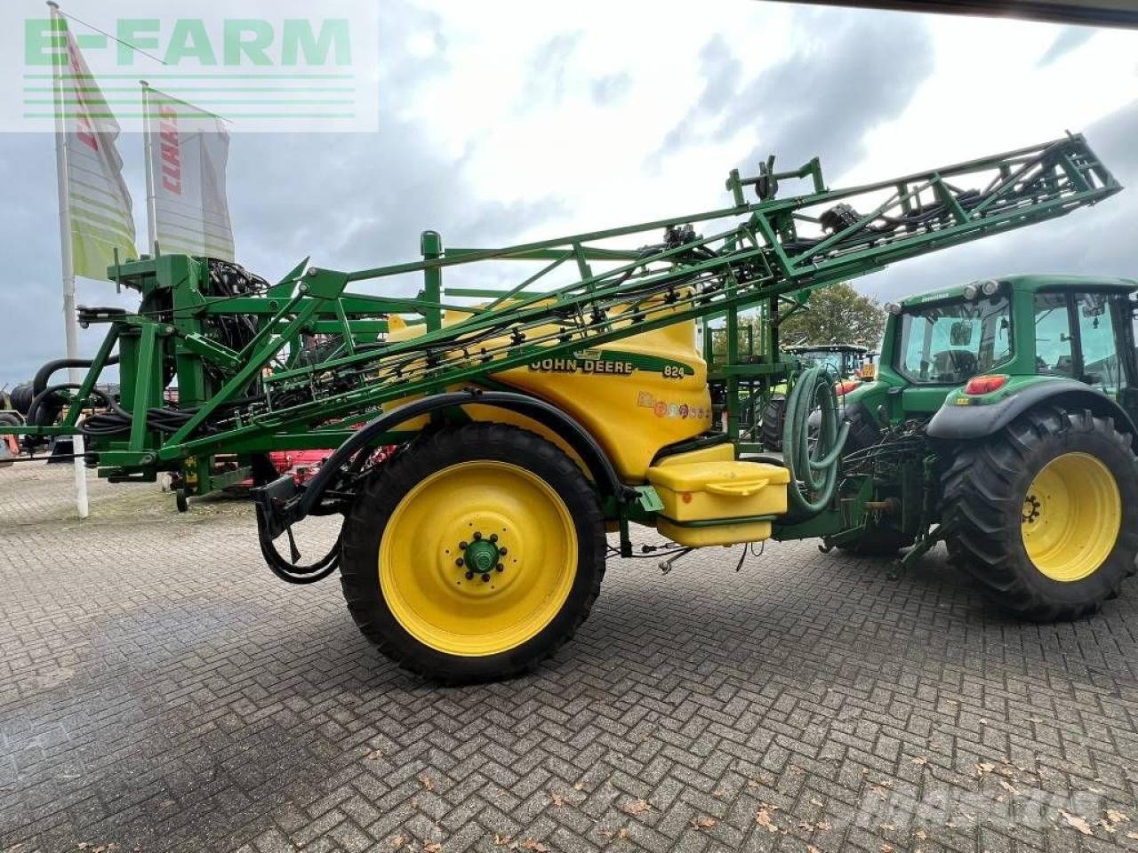 Anhängespritze van het type John Deere 824, Gebrauchtmaschine in ag BROEKLAND (Foto 7)