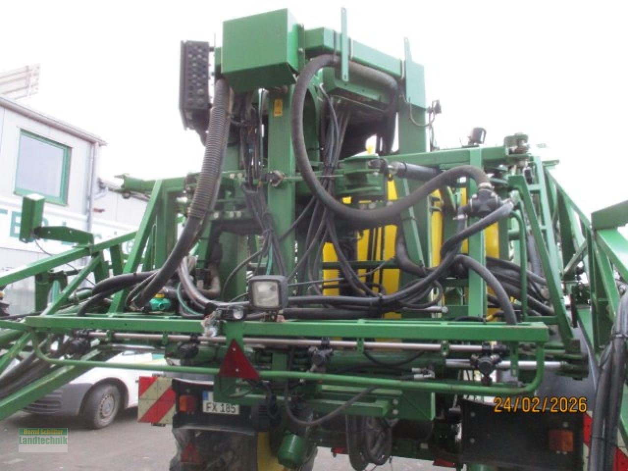 Anhängespritze des Typs John Deere 840 Isobus, Gebrauchtmaschine in Büren (Bild 7)