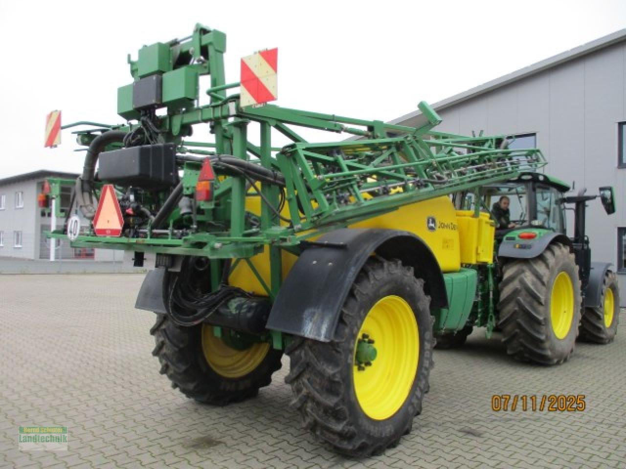 Anhängespritze of the type John Deere M 740 I, Gebrauchtmaschine in Büren (Picture 3)