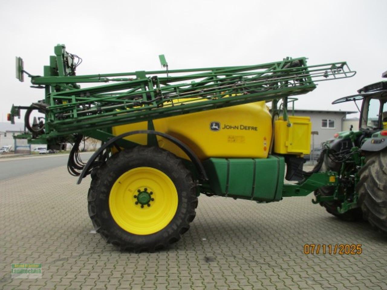 Anhängespritze of the type John Deere M 740 I, Gebrauchtmaschine in Büren (Picture 4)