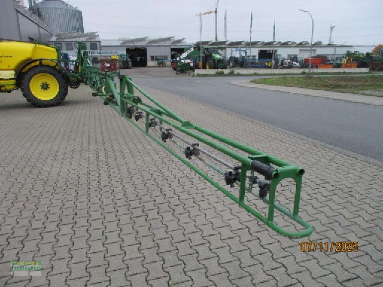 Anhängespritze of the type John Deere M 740 I, Gebrauchtmaschine in Büren (Picture 9)