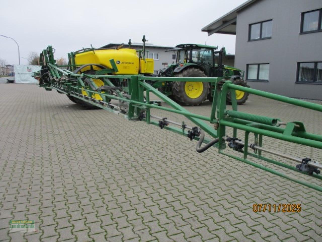 Anhängespritze of the type John Deere M 740 I, Gebrauchtmaschine in Büren (Picture 14)