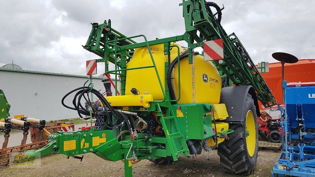 Anhängespritze des Typs John Deere M740i, Gebrauchtmaschine in Schenkenberg (Bild 1)