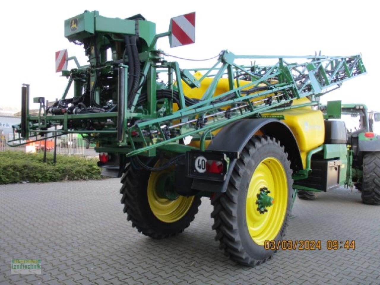 Anhängespritze des Typs John Deere M962I, Neumaschine in Büren (Bild 7)