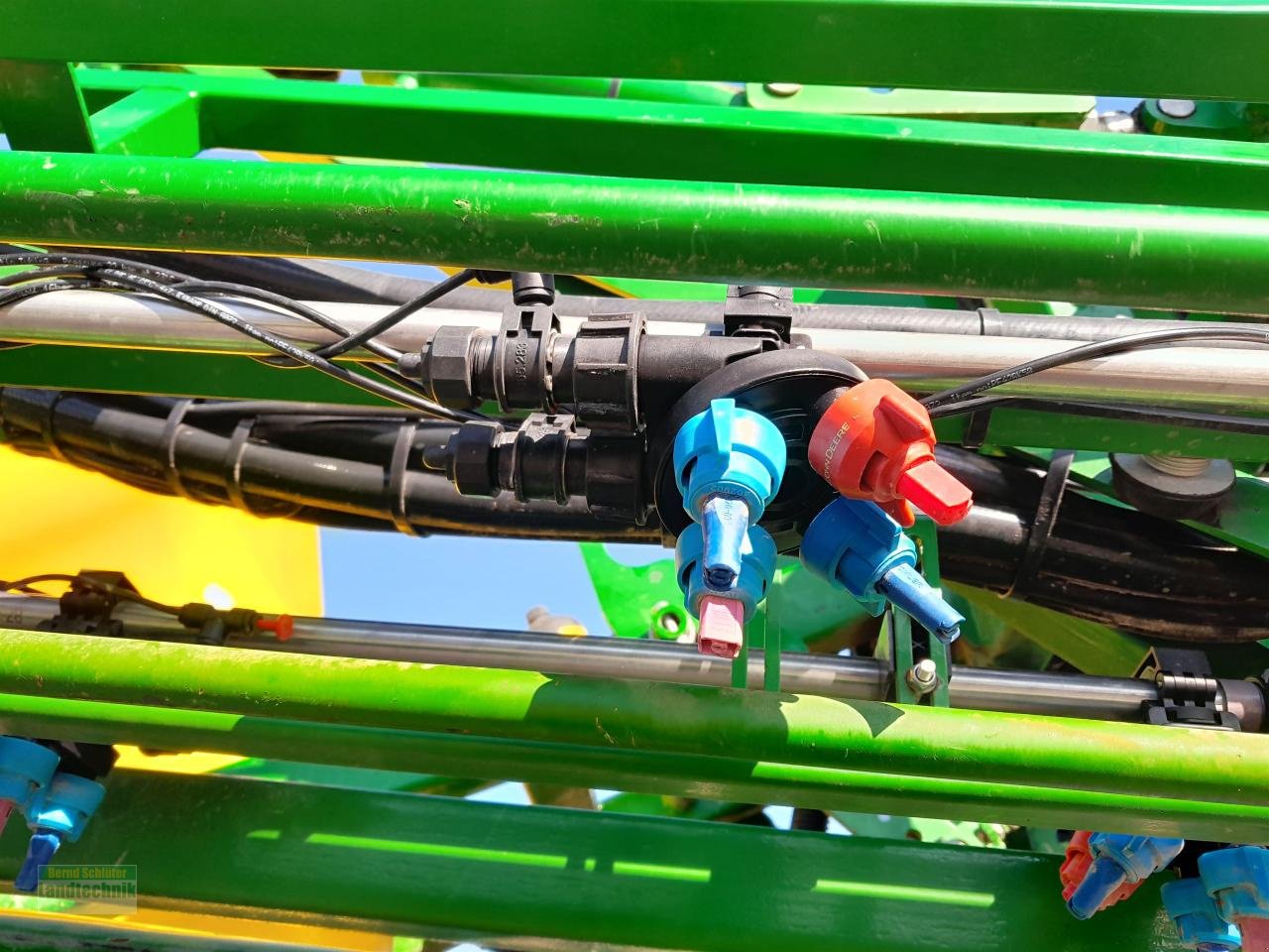 Anhängespritze типа John Deere R 975  Power Gard, Gebrauchtmaschine в Büren (Фотография 9)
