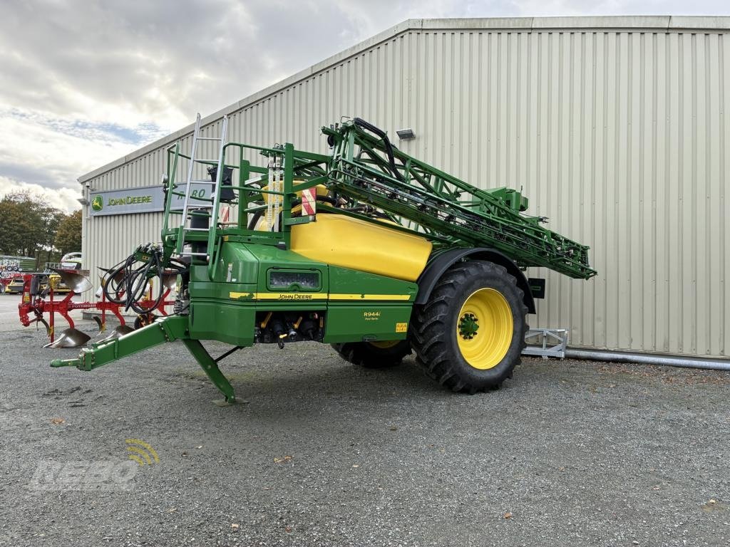 Anhängespritze des Typs John Deere R944I POWRSPRAY, Gebrauchtmaschine in Aurich (Bild 1)