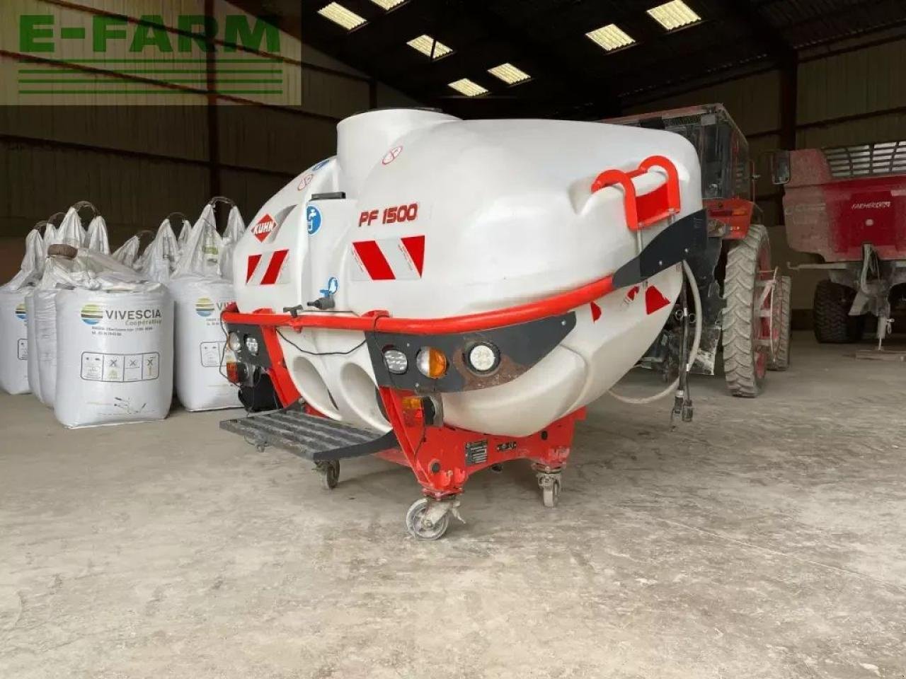 Anhängespritze van het type Kuhn altis 2002, Gebrauchtmaschine in CHAUVONCOURT (Foto 2)