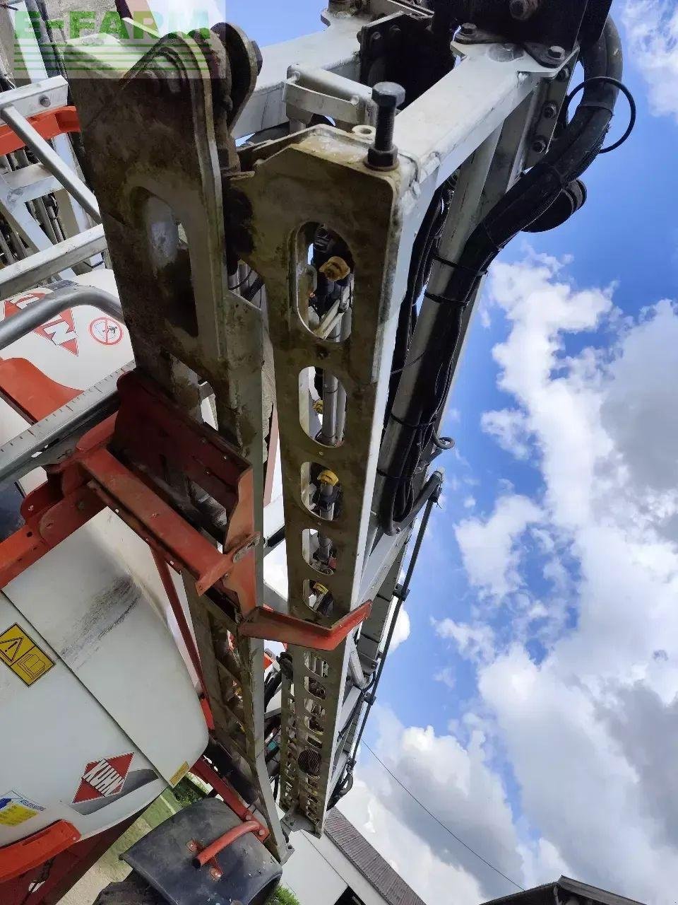 Anhängespritze of the type Kuhn metris 4100, Gebrauchtmaschine in CHAUVONCOURT (Picture 10)