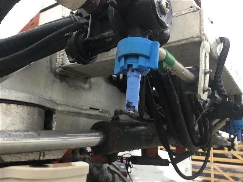 Anhängespritze des Typs Kuhn Oceanis 5600 36 m. Alubom, Gebrauchtmaschine in Mern (Bild 10)