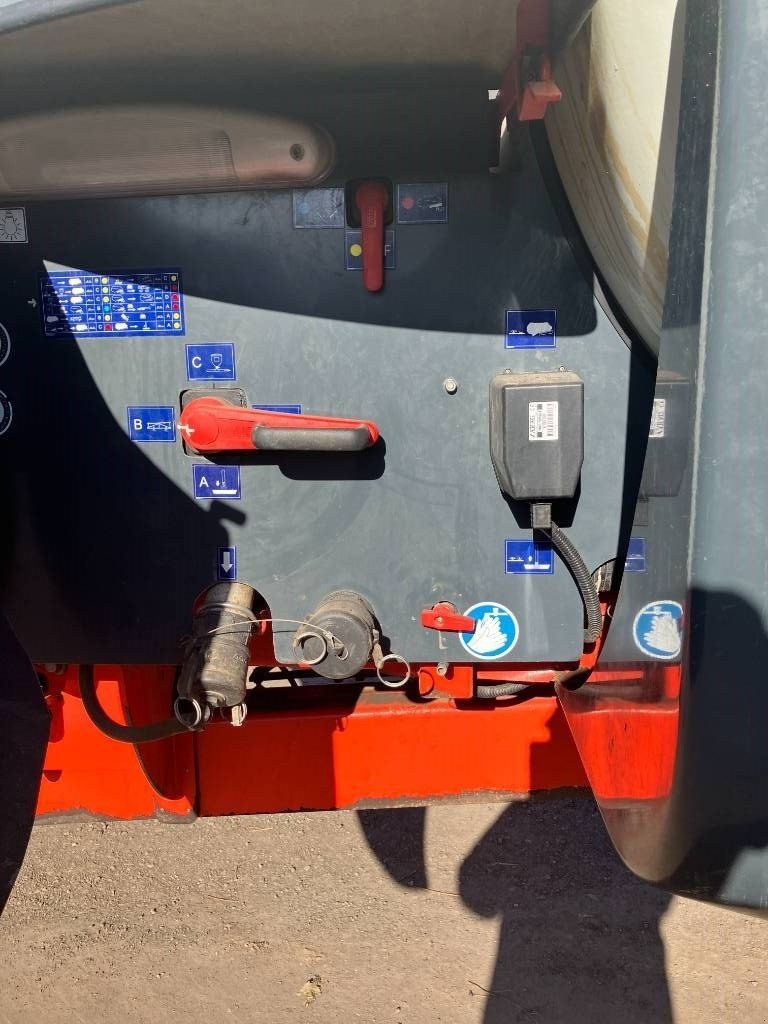 Anhängespritze tipa Kuhn Oceanis 5600, Gebrauchtmaschine u Aalestrup (Slika 10)