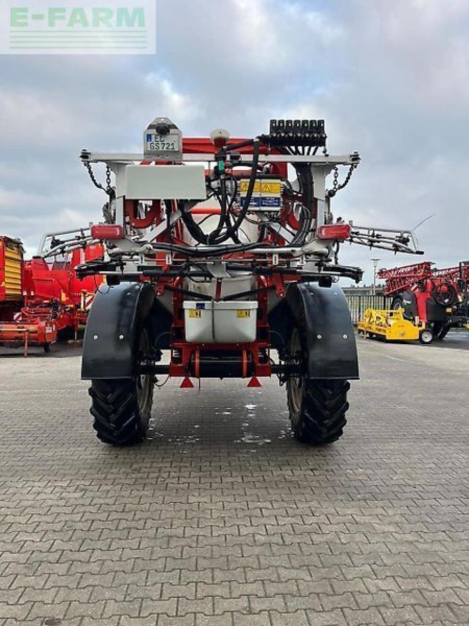 Anhängespritze of the type Kuhn pat 1, Gebrauchtmaschine in Wippingen (Picture 4)