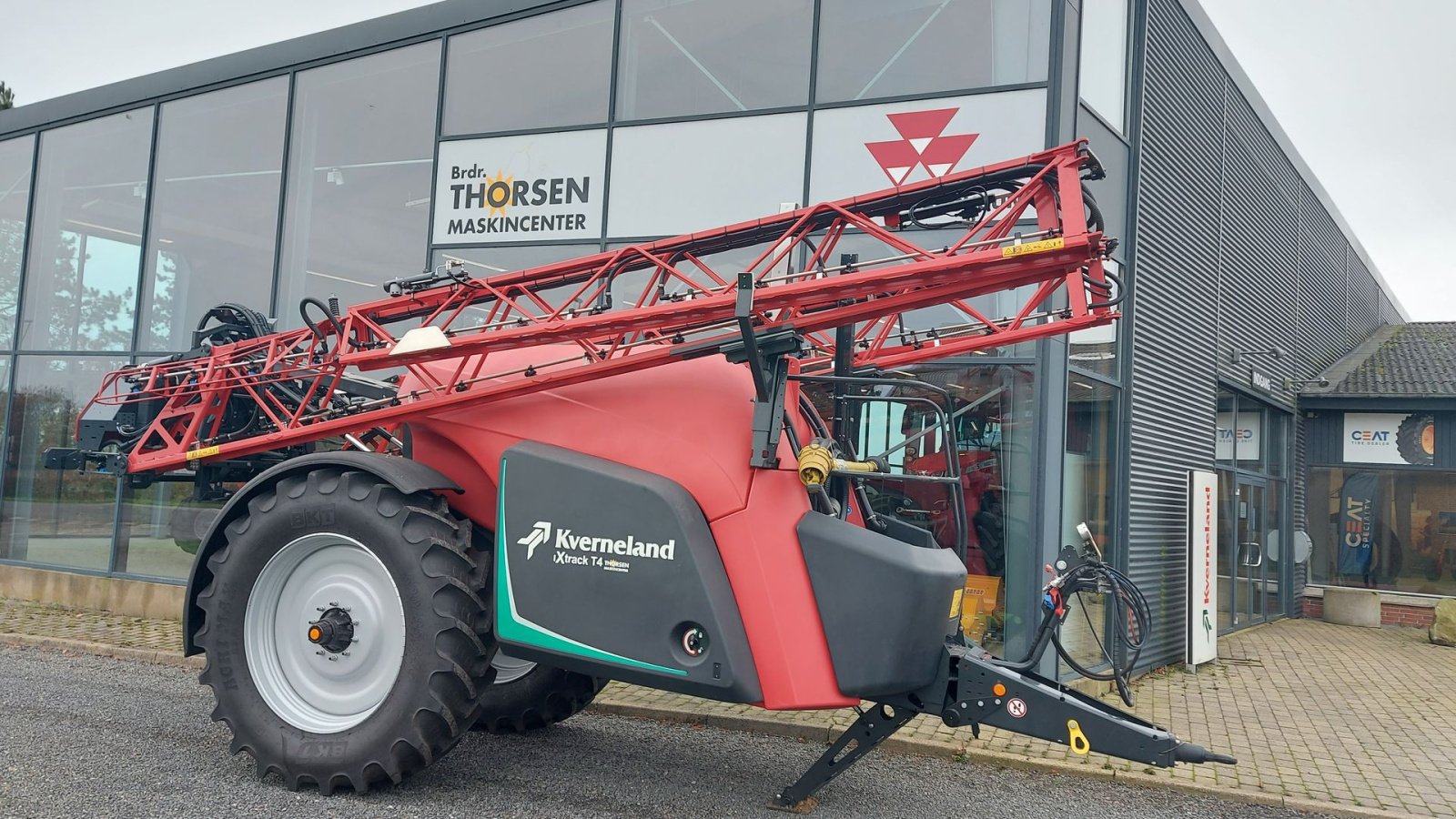 Anhängespritze of the type Kverneland iXtrack T4  4600 L, 28 m HSS Bom, 7 sektioner, Gebrauchtmaschine in Nykøbing M (Picture 1)