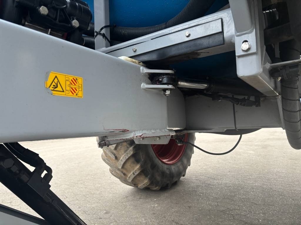 Anhängespritze des Typs Lemken Albatros 9 4000 liter 24 m. bom, Gebrauchtmaschine in Ribe (Bild 22)