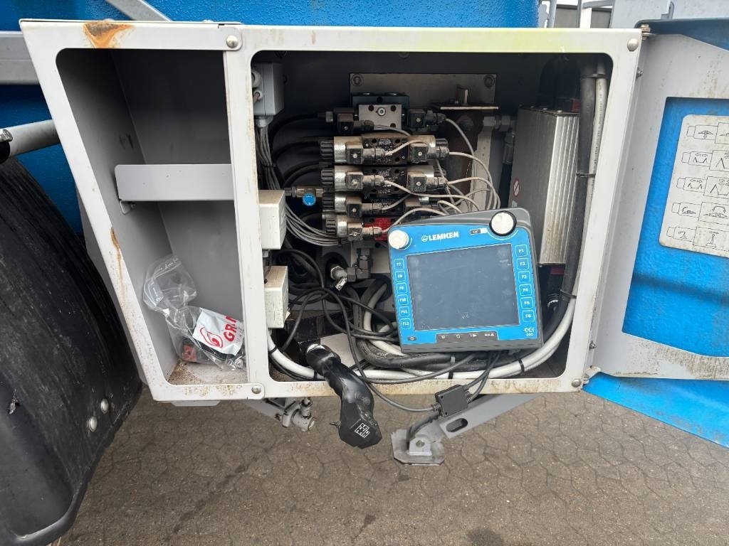 Anhängespritze des Typs Lemken Albatros 9 4000 liter 24 m. bom, Gebrauchtmaschine in Ribe (Bild 13)