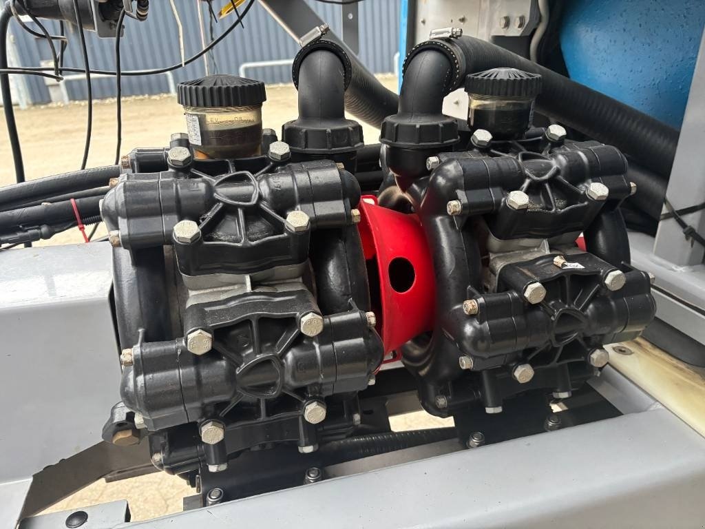 Anhängespritze des Typs Lemken Albatros 9 4000 liter 24 m. bom, Gebrauchtmaschine in Ribe (Bild 17)