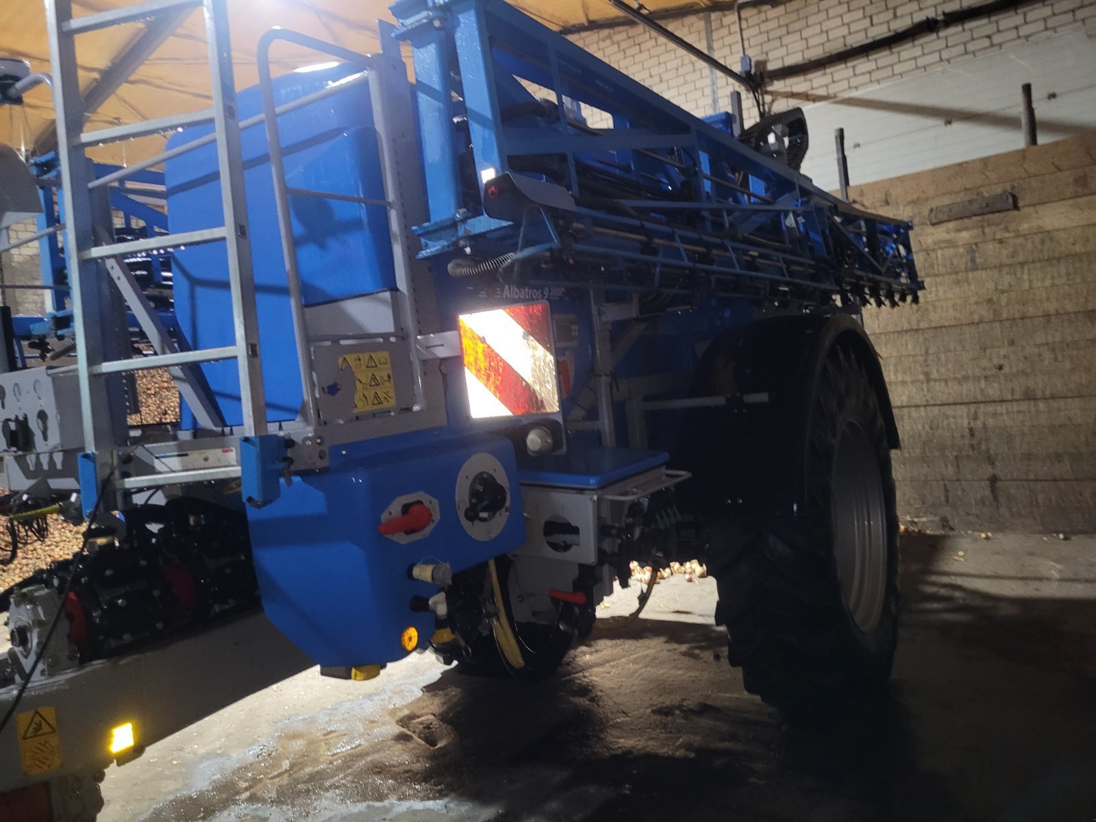 Anhängespritze des Typs Lemken Albatros 9/5000, Gebrauchtmaschine in Haren (Bild 3)