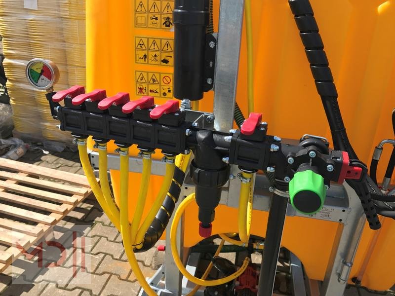 Anhängespritze des Typs MD Landmaschinen JM Feldspritze 200 L – 1200 L, Neumaschine in Zeven (Bild 8)
