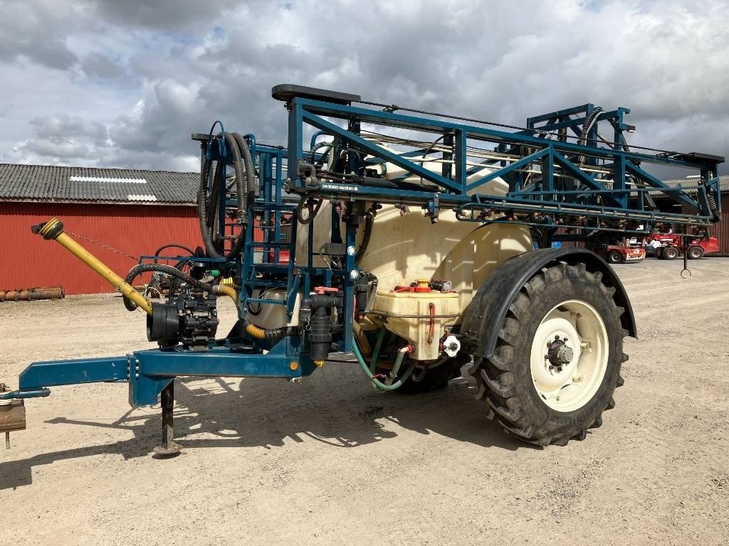 Anhängespritze des Typs MGM 3000 24M, Gebrauchtmaschine in Brønderslev (Bild 2)