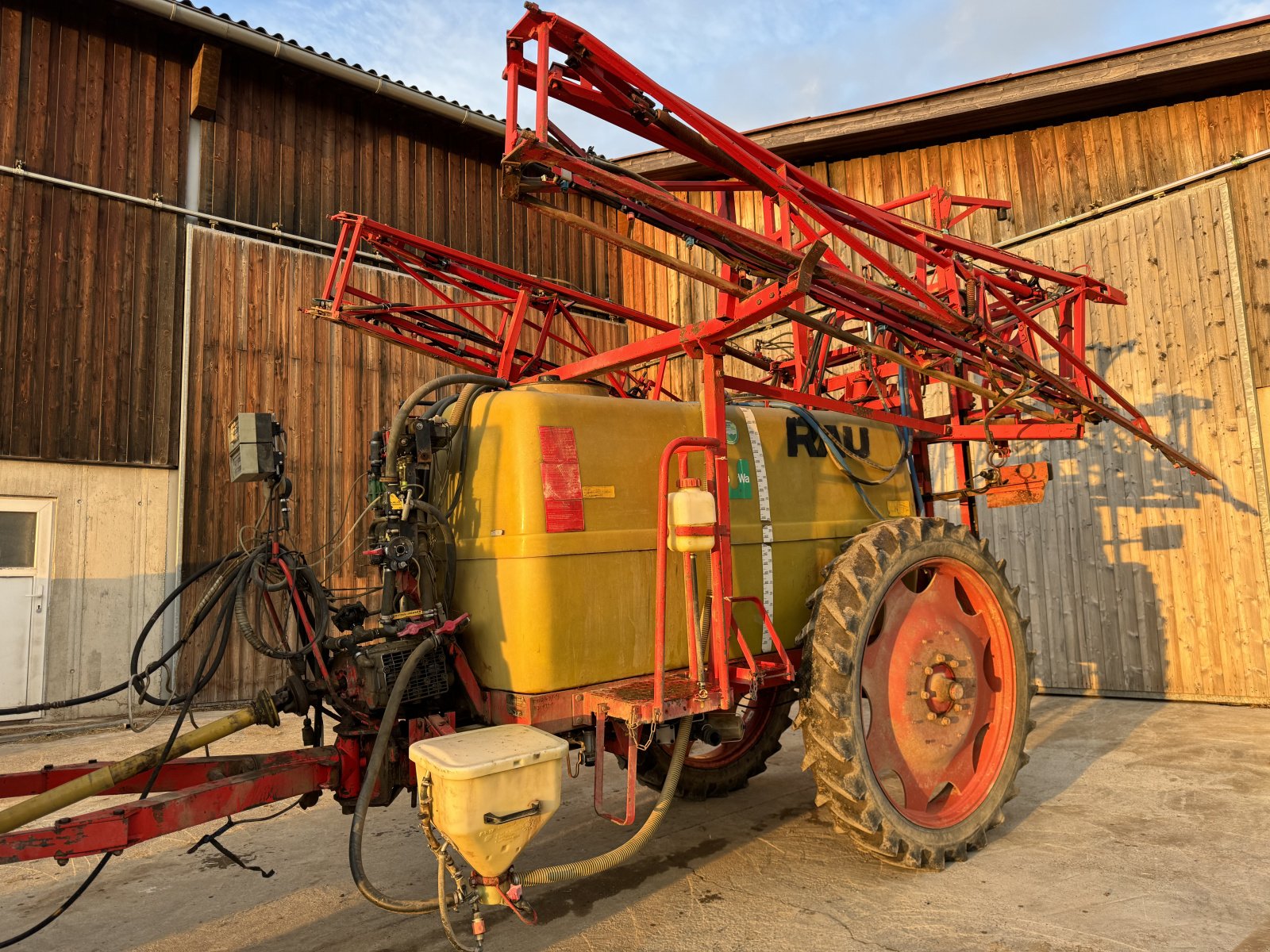 Anhängespritze du type Rau Anbauspritze, Gebrauchtmaschine en Kühnring (Photo 1)