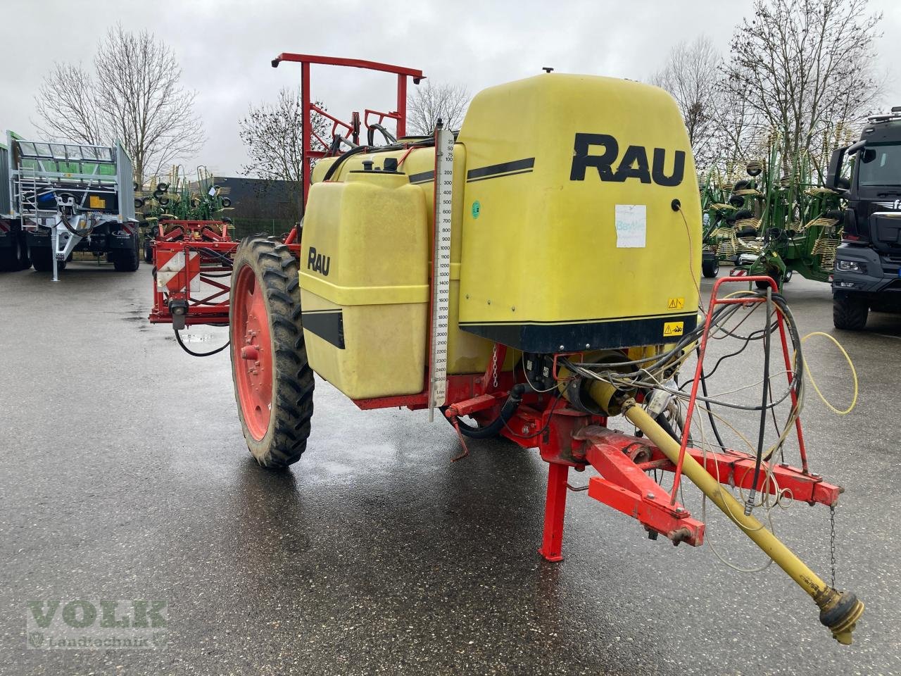 Anhängespritze des Typs Rau Spridotrain, Gebrauchtmaschine in Friedberg-Derching (Bild 3)