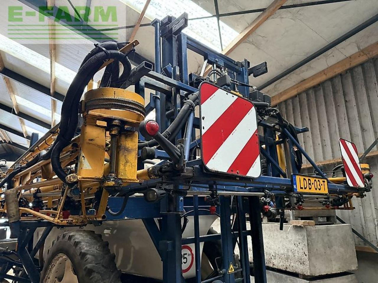 Anhängespritze van het type Sieger sieger veldspuit getrokken 30 meter, Gebrauchtmaschine in gg VEGHEL (Foto 3)