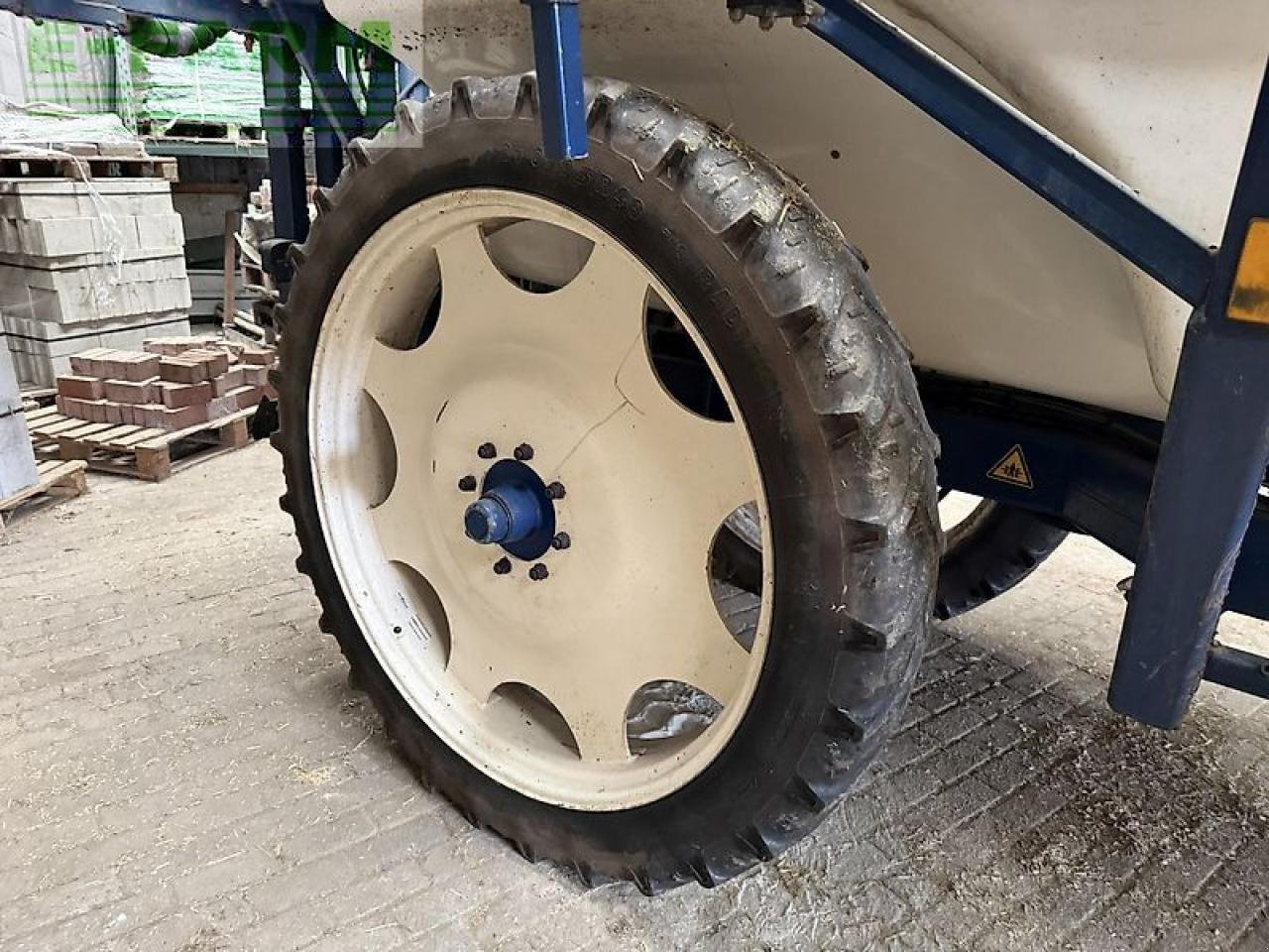 Anhängespritze van het type Sieger sieger veldspuit getrokken 30 meter, Gebrauchtmaschine in gg VEGHEL (Foto 11)