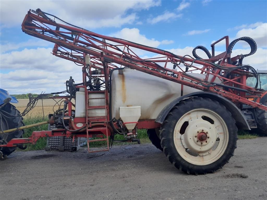 Anhängespritze des Typs Sonstige 4000-24 Bomhøjdeautomatik, Gebrauchtmaschine in Hadsund (Bild 2)