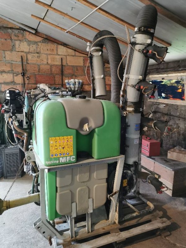 Anhängespritze typu Sonstige 400L, Gebrauchtmaschine v ST MARTIN EN HAUT (Obrázek 2)