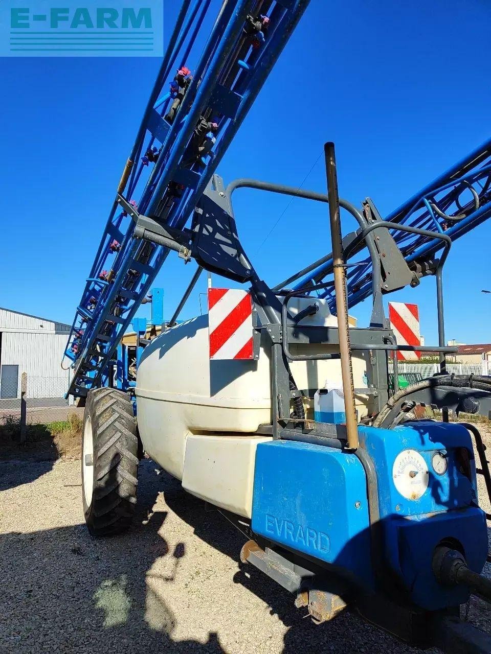 Anhängespritze Türe ait Sonstige meteor 3400, Gebrauchtmaschine içinde CHAUVONCOURT (resim 1)