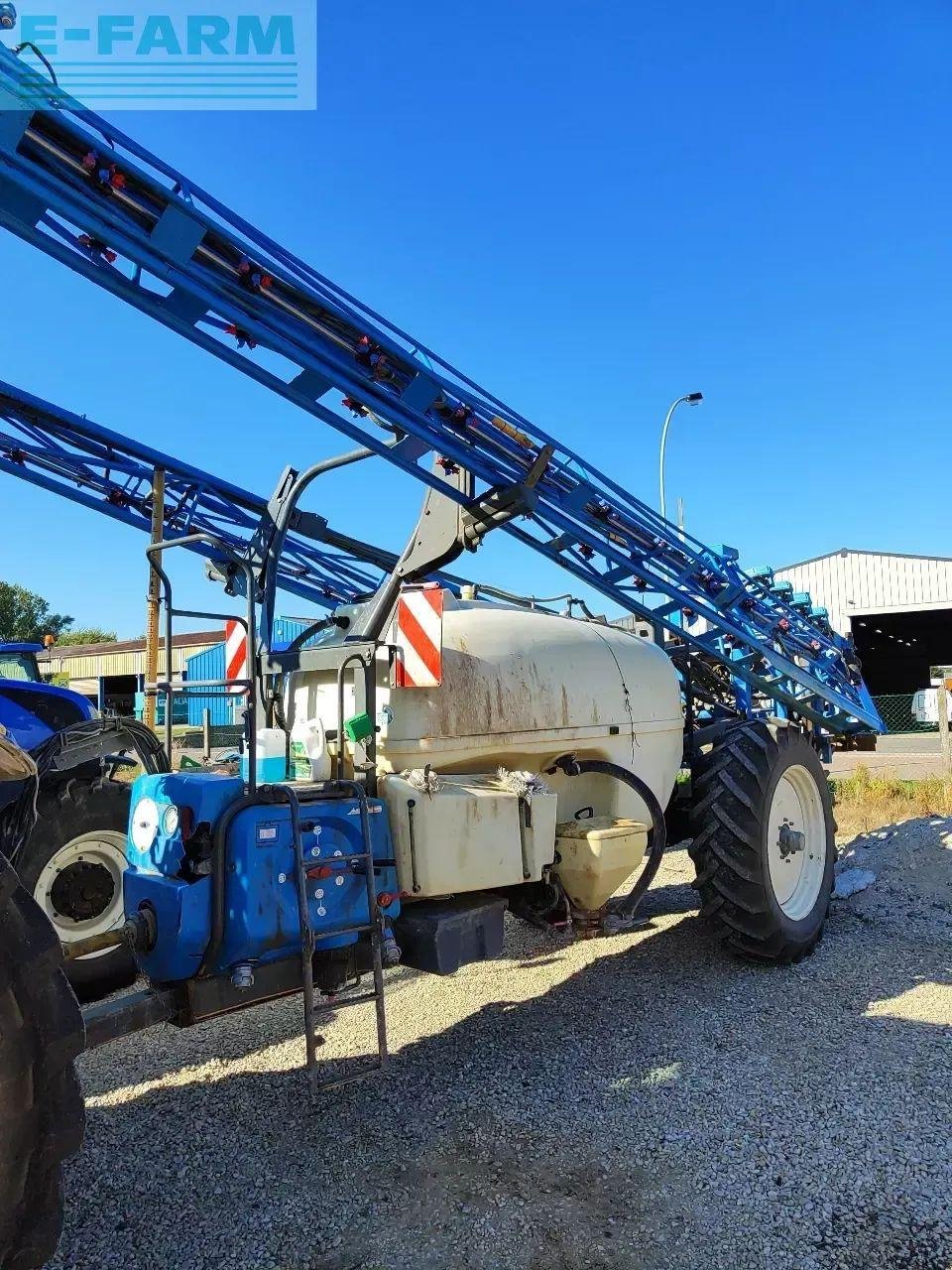 Anhängespritze Türe ait Sonstige meteor 3400, Gebrauchtmaschine içinde CHAUVONCOURT (resim 2)