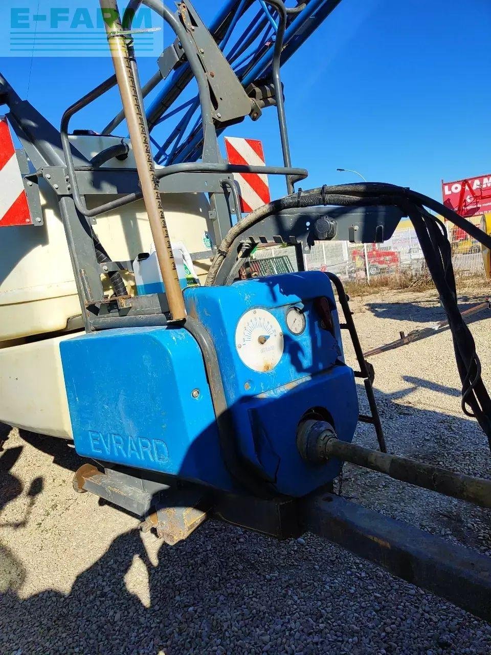 Anhängespritze Türe ait Sonstige meteor 3400, Gebrauchtmaschine içinde CHAUVONCOURT (resim 7)