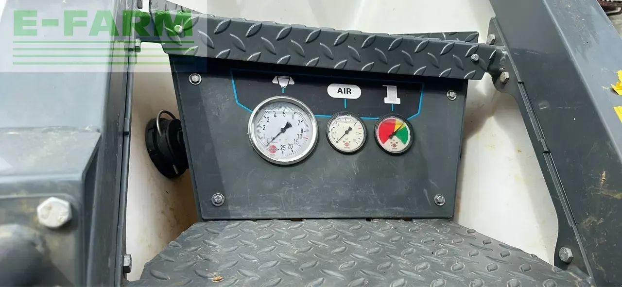 Anhängespritze of the type Sonstige meteor r activ 4200, Gebrauchtmaschine in CHAUVONCOURT (Picture 8)