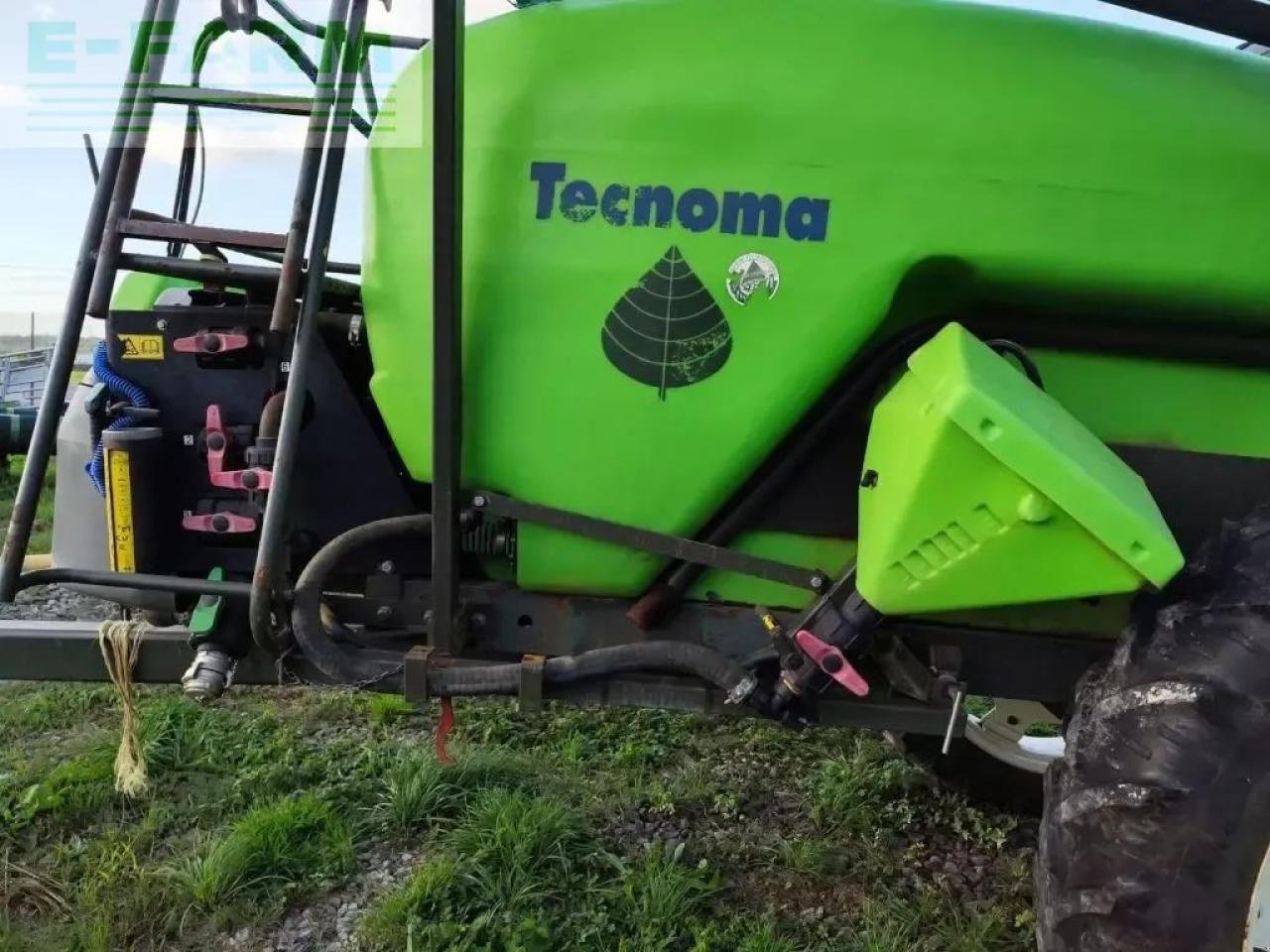 Anhängespritze of the type Tecnoma galaxy gy30 s, Gebrauchtmaschine in CHAUVONCOURT (Picture 9)