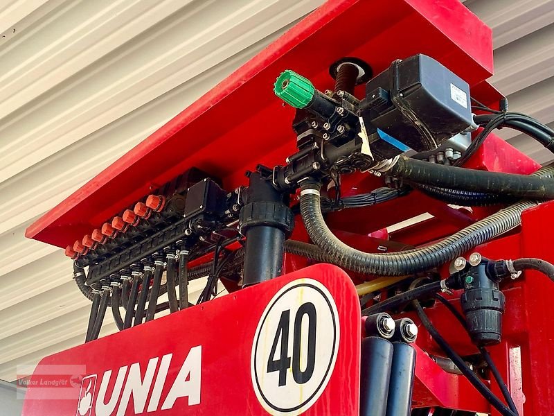 Anhängespritze des Typs Unia Heron 6036 Anhängespritze 6000 L 36 m Gestänge, Neumaschine in Ostheim/Rhön (Bild 19)